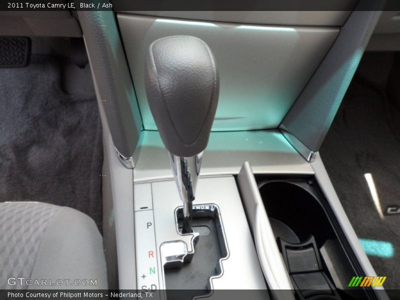 Black / Ash 2011 Toyota Camry LE