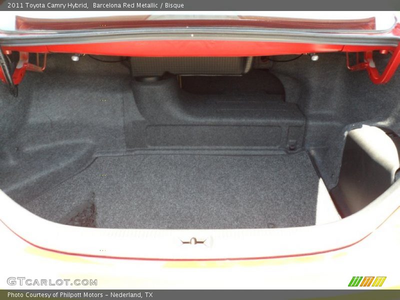  2011 Camry Hybrid Trunk