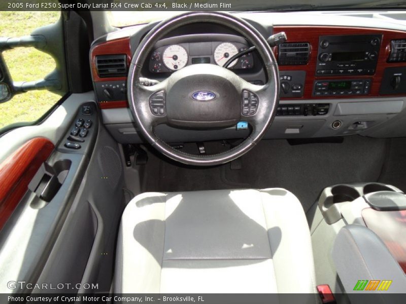 Black / Medium Flint 2005 Ford F250 Super Duty Lariat FX4 Crew Cab 4x4