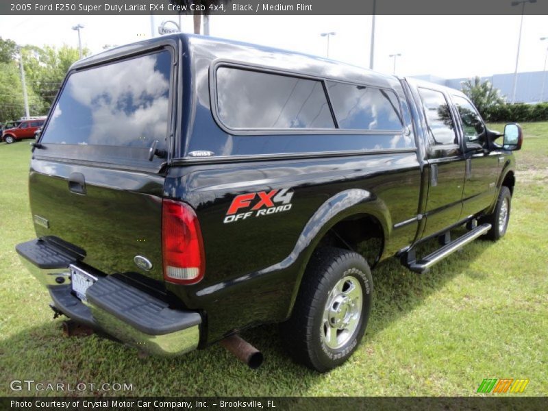 Black / Medium Flint 2005 Ford F250 Super Duty Lariat FX4 Crew Cab 4x4