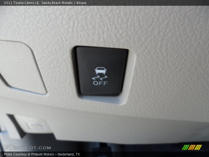 Sandy Beach Metallic / Bisque 2011 Toyota Camry LE