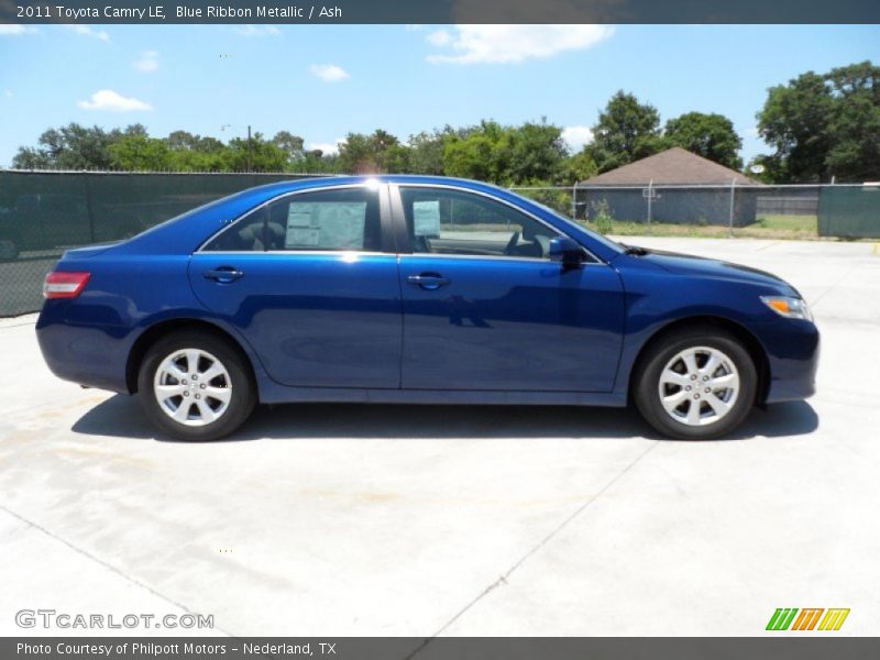 Blue Ribbon Metallic / Ash 2011 Toyota Camry LE