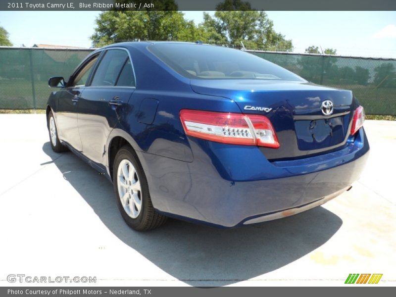 Blue Ribbon Metallic / Ash 2011 Toyota Camry LE