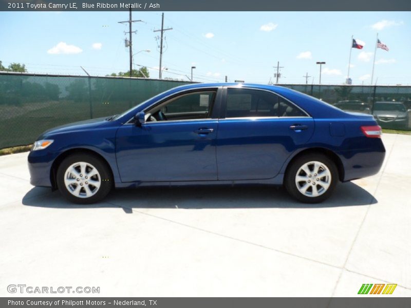 Blue Ribbon Metallic / Ash 2011 Toyota Camry LE