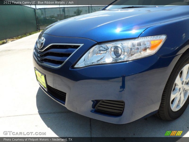Blue Ribbon Metallic / Ash 2011 Toyota Camry LE