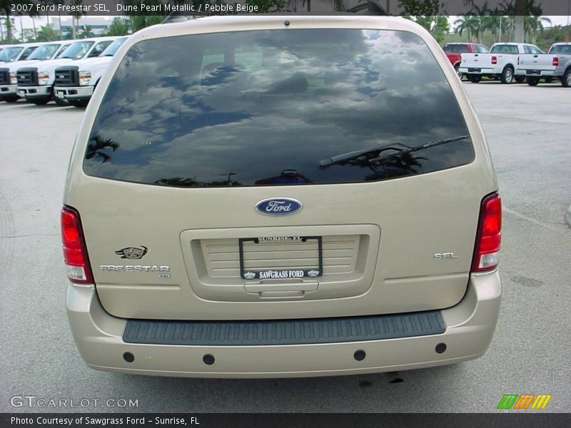 Dune Pearl Metallic / Pebble Beige 2007 Ford Freestar SEL
