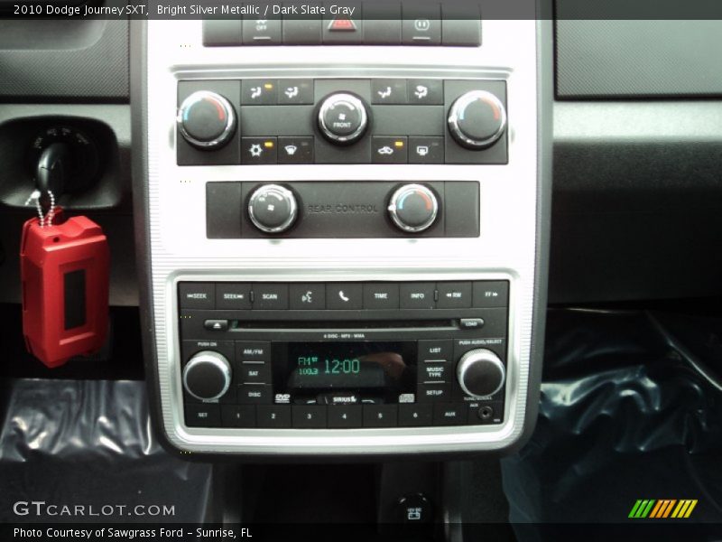 Bright Silver Metallic / Dark Slate Gray 2010 Dodge Journey SXT