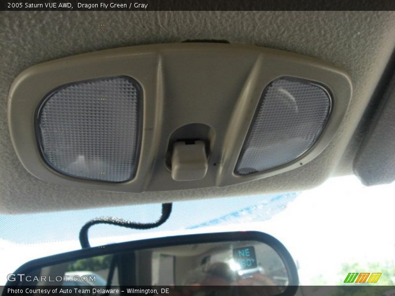 Dragon Fly Green / Gray 2005 Saturn VUE AWD