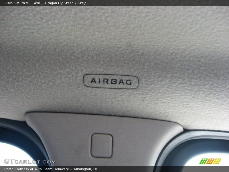 Dragon Fly Green / Gray 2005 Saturn VUE AWD