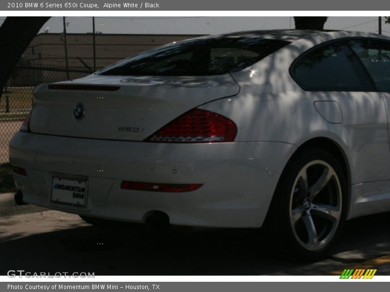 Alpine White / Black 2010 BMW 6 Series 650i Coupe