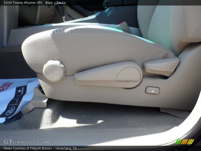 Black / Taupe 2009 Toyota 4Runner SR5
