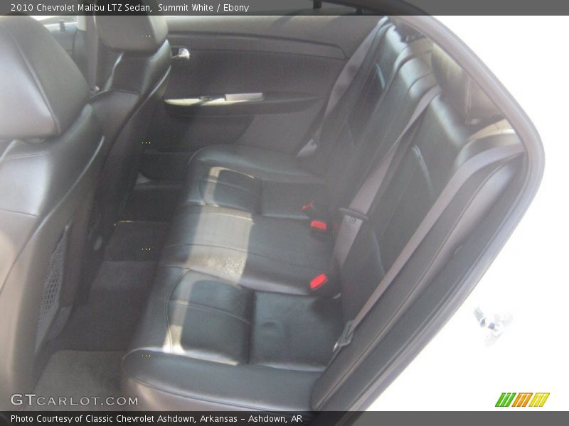 Summit White / Ebony 2010 Chevrolet Malibu LTZ Sedan