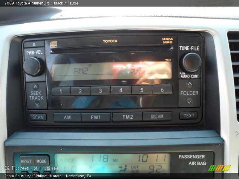 Black / Taupe 2009 Toyota 4Runner SR5