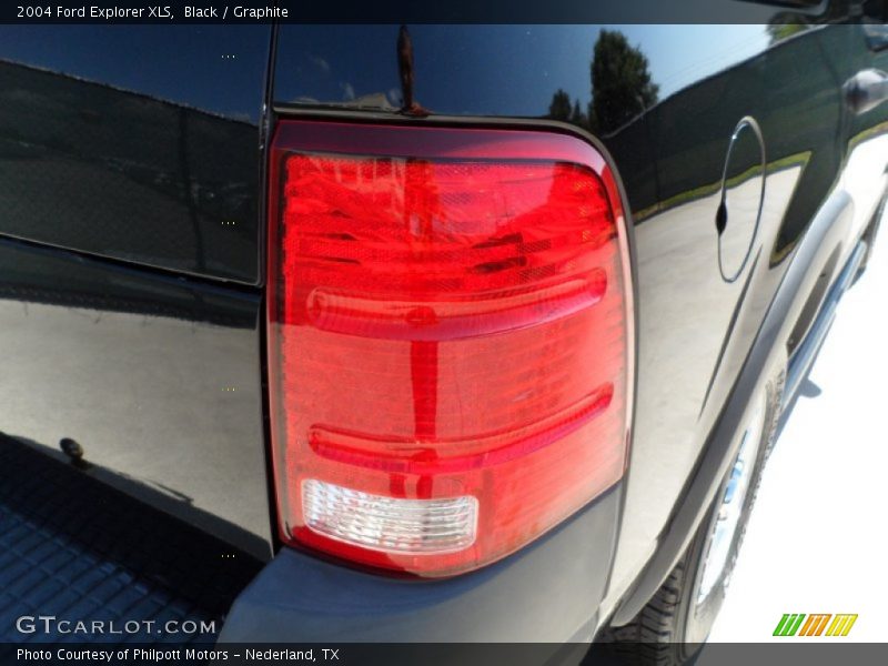 Black / Graphite 2004 Ford Explorer XLS