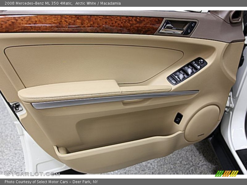 Arctic White / Macadamia 2008 Mercedes-Benz ML 350 4Matic