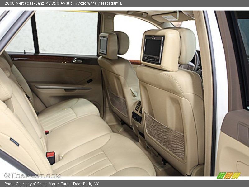 Arctic White / Macadamia 2008 Mercedes-Benz ML 350 4Matic