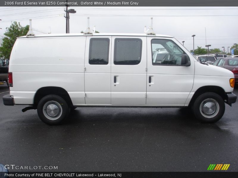  2006 E Series Van E250 Commercial Oxford White