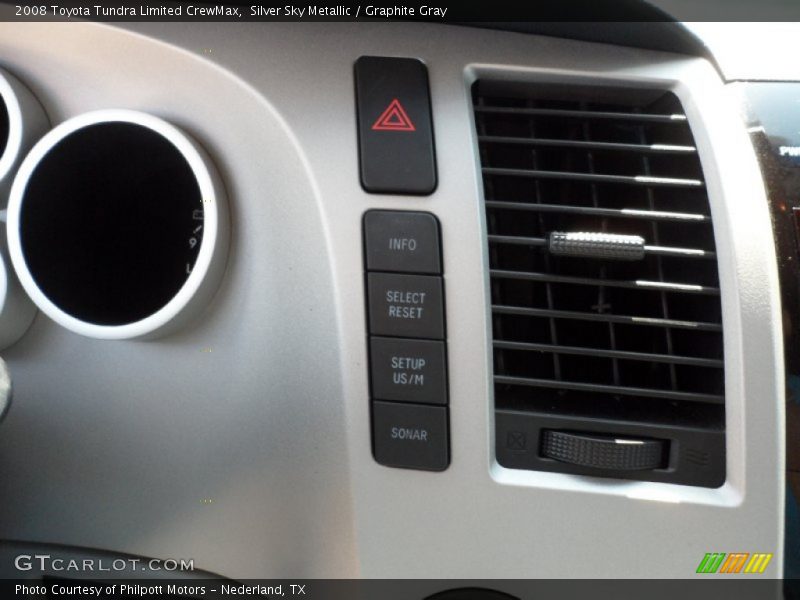 Silver Sky Metallic / Graphite Gray 2008 Toyota Tundra Limited CrewMax