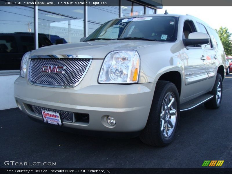 Gold Mist Metallic / Light Tan 2008 GMC Yukon Denali AWD