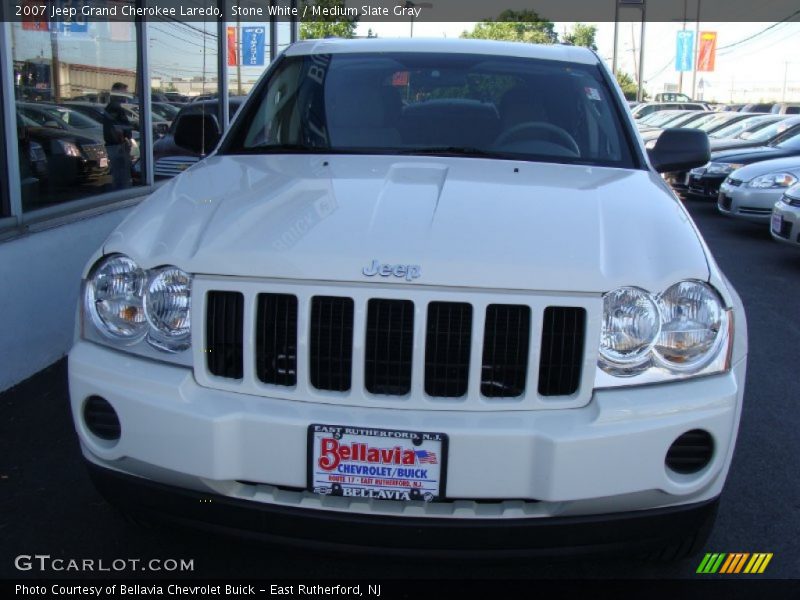 Stone White / Medium Slate Gray 2007 Jeep Grand Cherokee Laredo