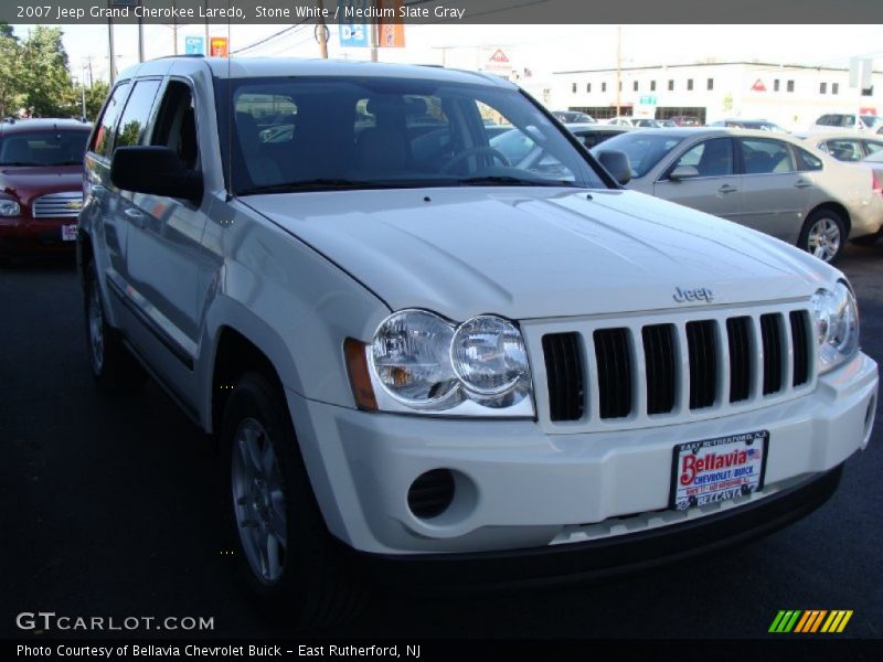 Stone White / Medium Slate Gray 2007 Jeep Grand Cherokee Laredo