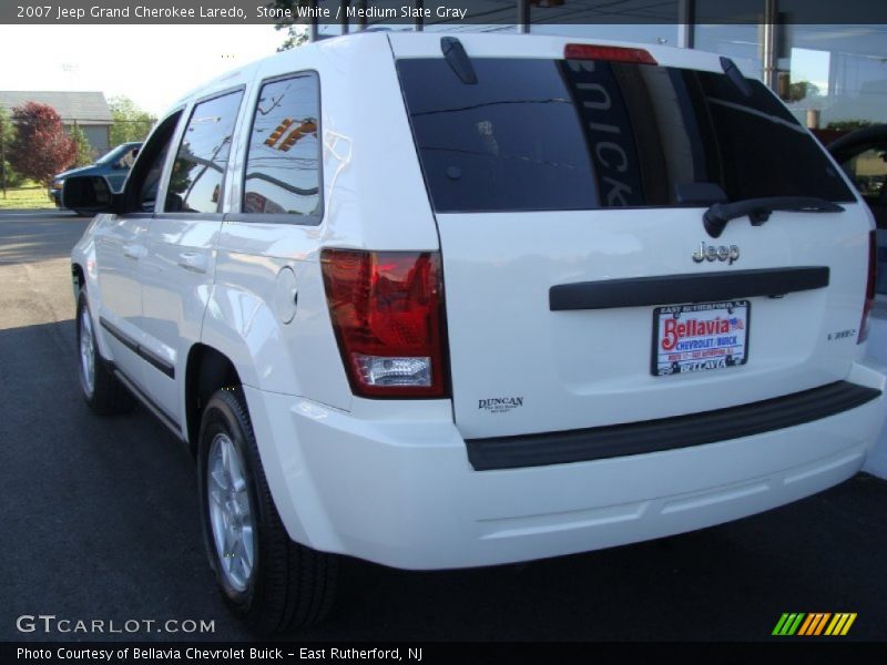 Stone White / Medium Slate Gray 2007 Jeep Grand Cherokee Laredo