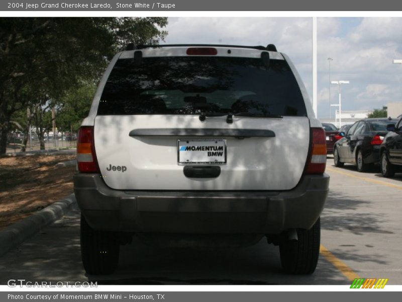 Stone White / Taupe 2004 Jeep Grand Cherokee Laredo