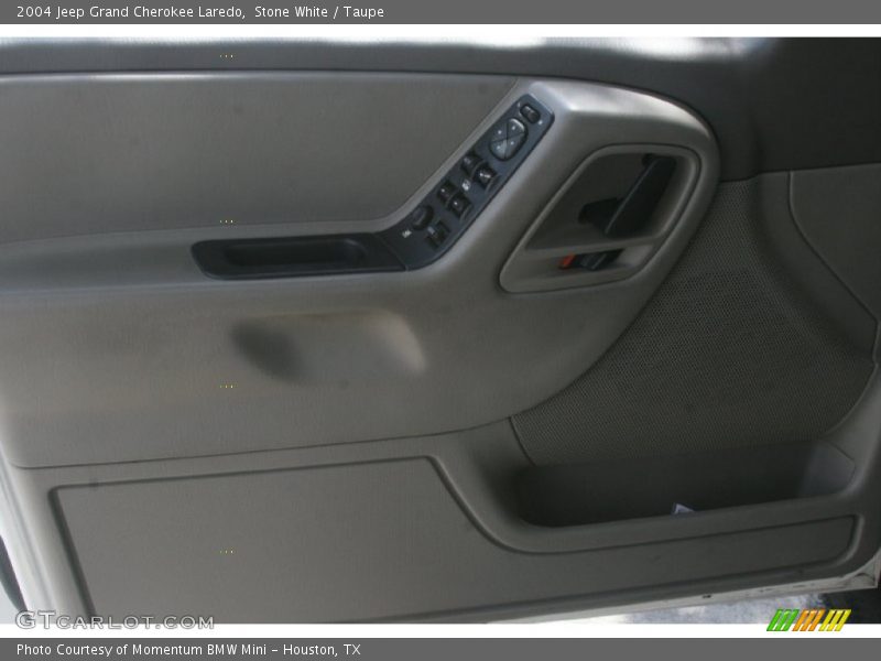 Stone White / Taupe 2004 Jeep Grand Cherokee Laredo