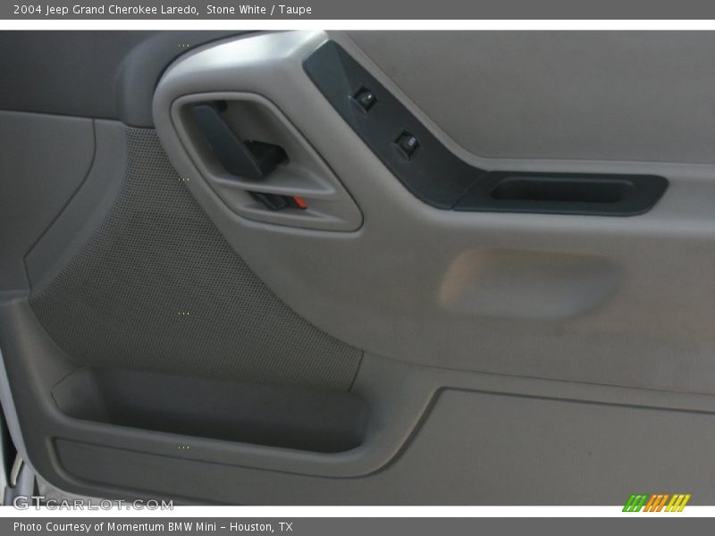 Stone White / Taupe 2004 Jeep Grand Cherokee Laredo
