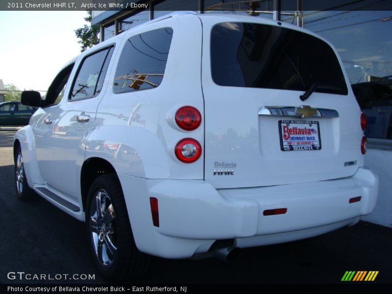 Arctic Ice White / Ebony 2011 Chevrolet HHR LT