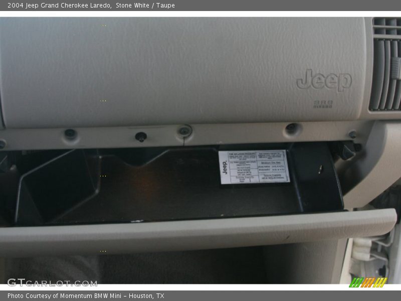 Stone White / Taupe 2004 Jeep Grand Cherokee Laredo