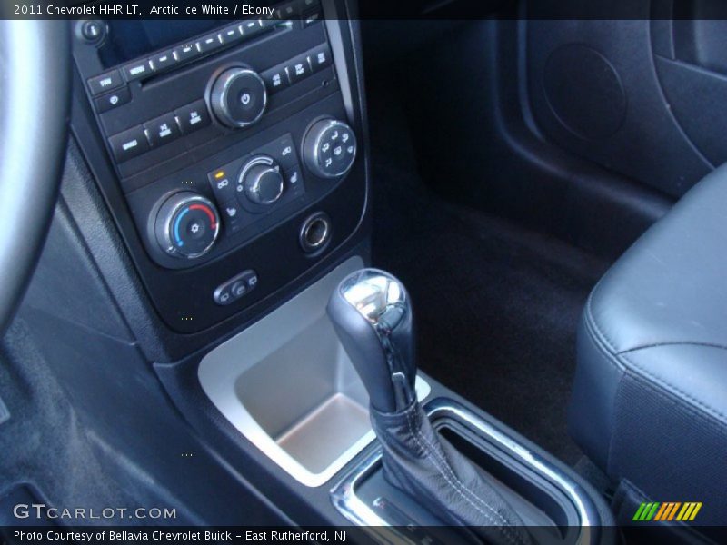 Arctic Ice White / Ebony 2011 Chevrolet HHR LT