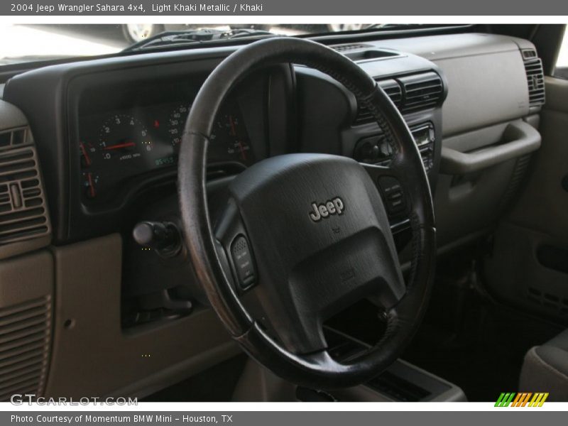 Light Khaki Metallic / Khaki 2004 Jeep Wrangler Sahara 4x4
