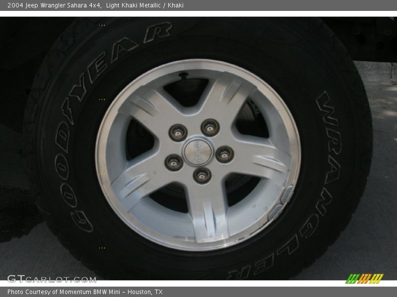 Light Khaki Metallic / Khaki 2004 Jeep Wrangler Sahara 4x4