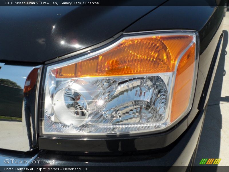 Galaxy Black / Charcoal 2010 Nissan Titan SE Crew Cab
