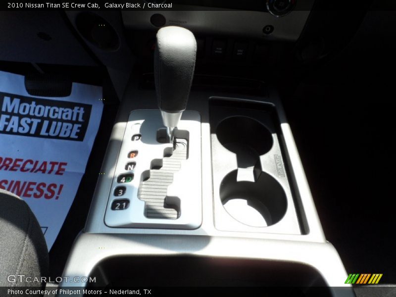 Galaxy Black / Charcoal 2010 Nissan Titan SE Crew Cab