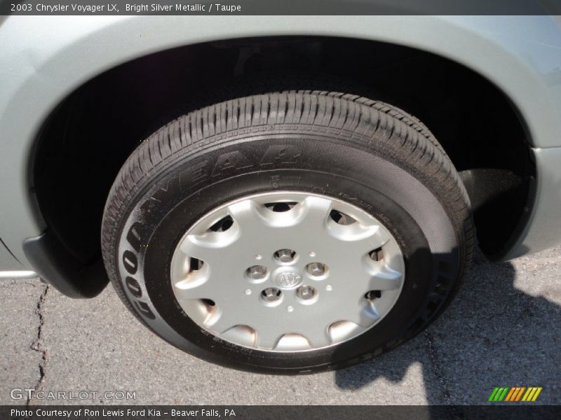 Bright Silver Metallic / Taupe 2003 Chrysler Voyager LX