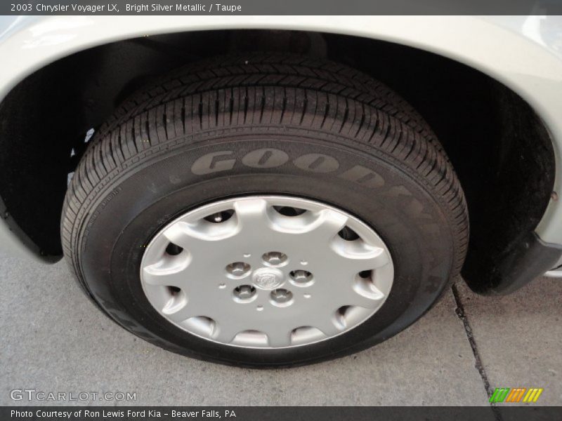 Bright Silver Metallic / Taupe 2003 Chrysler Voyager LX