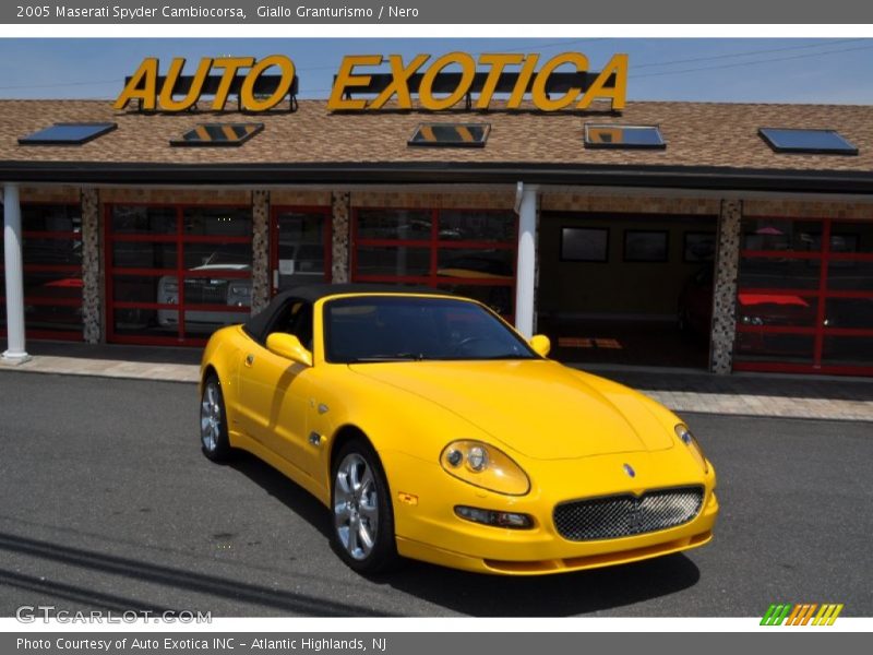 Giallo Granturismo / Nero 2005 Maserati Spyder Cambiocorsa