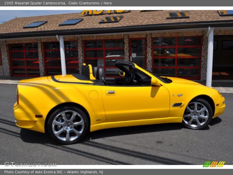 Giallo Granturismo / Nero 2005 Maserati Spyder Cambiocorsa
