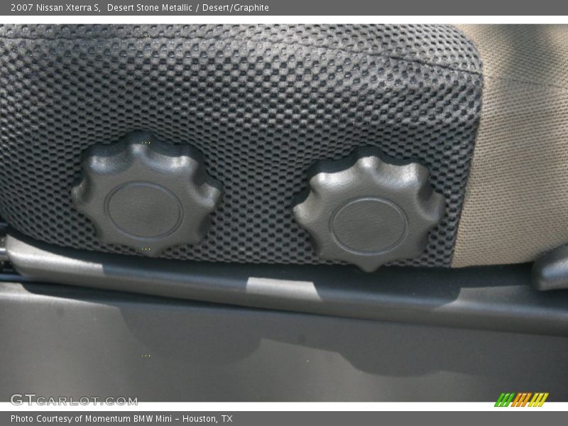 Desert Stone Metallic / Desert/Graphite 2007 Nissan Xterra S