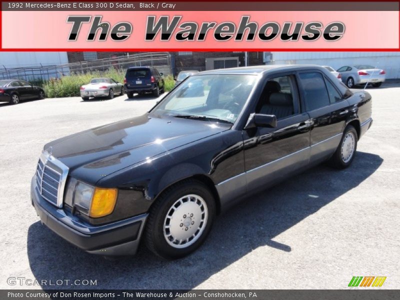 Black / Gray 1992 Mercedes-Benz E Class 300 D Sedan