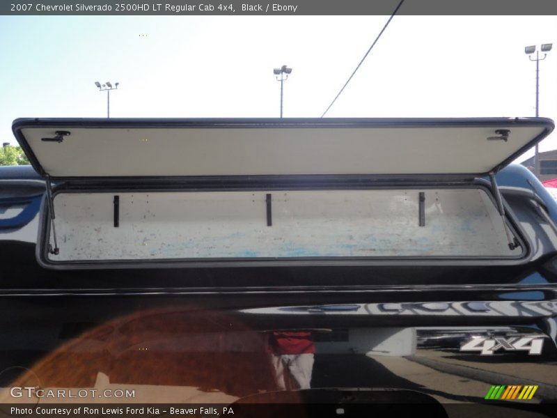 Black / Ebony 2007 Chevrolet Silverado 2500HD LT Regular Cab 4x4
