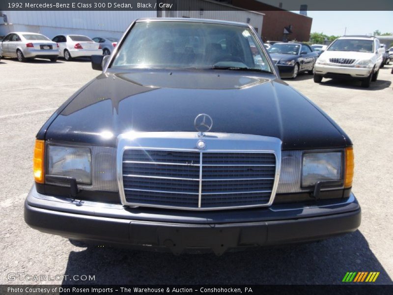 Black / Gray 1992 Mercedes-Benz E Class 300 D Sedan