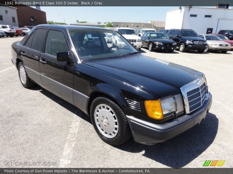 Black / Gray 1992 Mercedes-Benz E Class 300 D Sedan