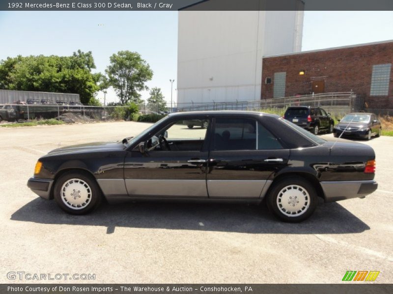 Black / Gray 1992 Mercedes-Benz E Class 300 D Sedan