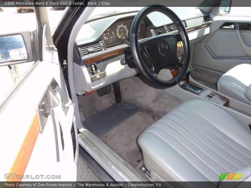  1992 E Class 300 D Sedan Gray Interior