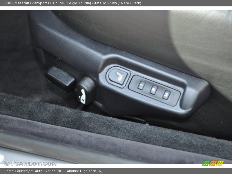 Controls of 2006 GranSport LE Coupe