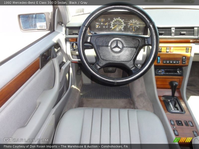 Dashboard of 1992 E Class 300 D Sedan