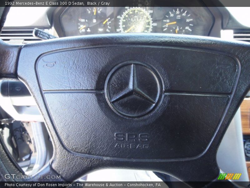 Black / Gray 1992 Mercedes-Benz E Class 300 D Sedan